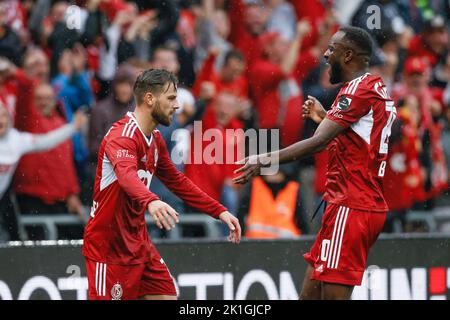 Philip Zinckernagel von Standard feiert sein Tor während eines Fußballmatches zwischen Standard de Liege und dem Club Brugge KV am Sonntag, 18. September 2022 in Lüttich, am 9. Tag der „Jupiler Pro League“ der ersten Division der belgischen Meisterschaft 2022-2023. BELGA FOTO BRUNO FAHY Stockfoto