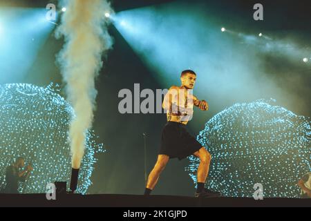 17/09/2022 - der italienische Rapper BLANCO spielt live im Ippodromo SNAI in Mailand, Italien. Stockfoto