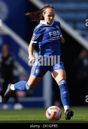Leicester, Großbritannien. 18.. September 2022. Sam Tierney aus Leicester City während des Spiels der FA Women's Super League im King Power Stadium, Leicester. Bildnachweis sollte lauten: Darren Staples / Sportimage Credit: Sportimage/Alamy Live News