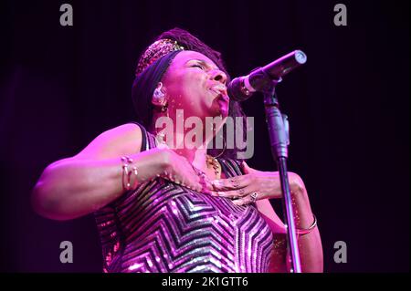 Janet Kay bei der Tournee „Giants of Soul“ im Sheffield City Hall, Sheffield, Großbritannien, 14.09.2022 (Foto: ZUMA Press/Sipa USA) Stockfoto