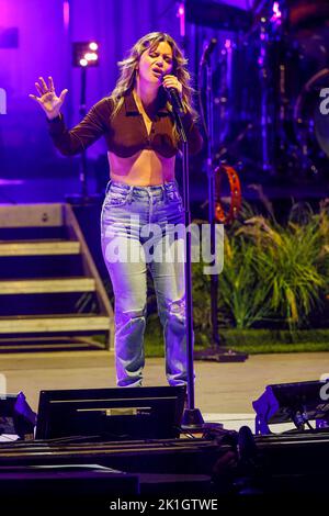 Maren Morris tritt am Samstag, 17. September 2022, im Greek Theatre in Berkeley, Kalifornien, auf. Foto: Christopher Victorio/imageSPACE/Sipa USA Credit: SIPA USA/Alamy Live News Stockfoto