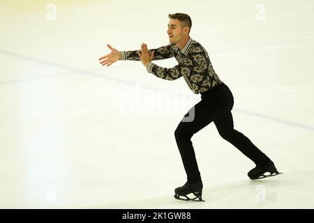 Matteo RIZZO (Ita), Männer beim Eiskunstlauf 2022 ISU Challenger Series, Eissport in Bergamo, Italien, September 18 2022 Stockfoto