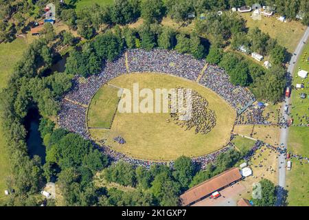 Luftaufnahme, Wildpferdefang in Merfelder Bruch bei Dülmen, Arena der Wildpferdebahn, Herzöge von Croy, Pferdeherde, Merfeld, Dülmen, Münste Stockfoto