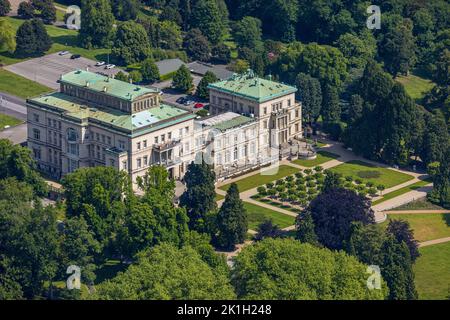 Luftaufnahme, Villa Hügel, ehemaliges Wohnhaus und Repräsentationshaus der Industriellenfamilie Krupp, Essen-Bredeney, Essen, Ruhrgebiet, Nordrhein-W. Stockfoto