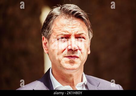 Piacenza, Italien, 31. Mai 2022. Giuseppe Conte, Vorsitzender der Partei von M5S und Ex-Premier, spricht während der Wahlkundgebung für den Bürgermeister der Stadt. Stockfoto