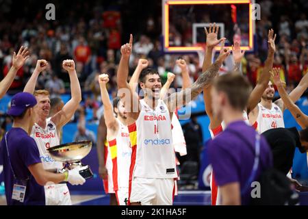 Spanien ist Europameister 2022 Willy Hernan Gomez 14 von Spanien Spanien gegen Frankreich FIBA EuroBasket 2022 Goldmedaillen-Finale 18.09.2022 Mercedes Benz Arena Berlin © diebilderwelt / Alamy Stock Stockfoto