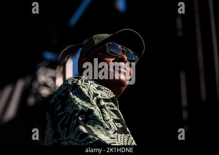 Chicago, USA. 18. September 2022. Coolio tritt am Sonntag, 18. September 2022, beim Riot Fest in Douglas Park in Chicago, IL, auf. (Foto von Christopher Dilts/Sipa USA) Quelle: SIPA USA/Alamy Live News Stockfoto