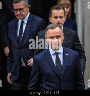 London, Großbritannien. 18. September 2022. Andrzej Duda, Präsident der Republik Polen, trifft sich in der Downing Street 10 mit Liz Truss, Premierminister des Vereinigten Königreichs. Kredit: Imageplotter/Alamy Live Nachrichten Stockfoto