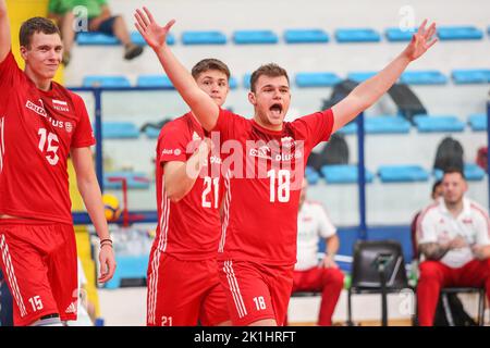 Montesilvano, Italien. 18. September 2022. Montesilvano/Vasto, Montesilvano/Vasto, Italien, 18. September 2022, Jubel des polnischen Teams. Während der Europameisterschaft U20 - Serbien gegen Polen - Volleyball-Intenationals Quelle: Live Media Publishing Group/Alamy Live News Stockfoto