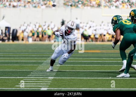 Texas State Bobcats Running Back Calvin Hill (11) gegen die Baylor Bears während des 2. Viertels eines NCAA College Football Spiels im McLane Stadium Samstag, 17. September 2022, in Waco, Texas. Baylor gewann mit 42:7. (Eddie Kelly/Image of Sport) Stockfoto