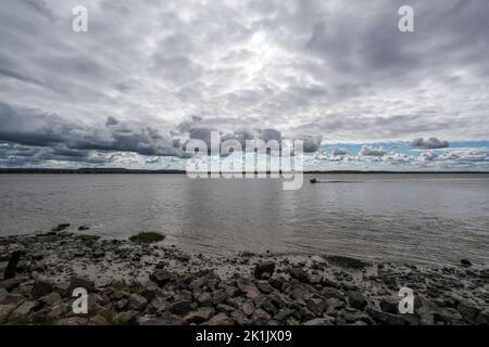 SARA Rettungsboot, Lydney Harbour, Lydney, Gloucestershire, GL15 4er Stockfoto