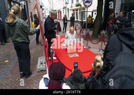 Utrecht, Niederlande. 19. September 2022. 2022-09-19 11:15:03 UTRECHT - Regisseur will Koopman auf dem Filmboulevard während des Netherlands Film Festival (NFF). Utrecht wird anderthalb Wochen lang in die Filmhauptstadt der Niederlande umbenannt, wo die neuesten Spiel-, Dokumentar-, Animations-, Kurzfilme, Serien- und VR-Produktionen präsentiert werden. ANP JEROEN JUMELET netherlands Out - belgium Out Credit: ANP/Alamy Live News Stockfoto