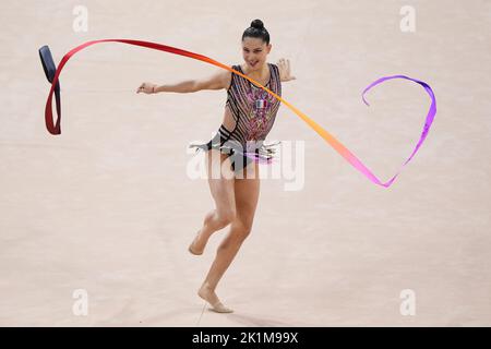 Sofia, Sofia, Bulgarien, 17. September 2022, BALDASSARRI Milena - ITA Ribbon Allround während der Rhythmischen Gymnastik Weltmeisterschaft 2022 day4 - Gymnastik Stockfoto