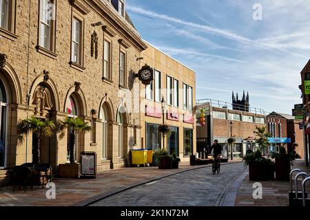 MacClesfield Castle Street im Stadtzentrum Stockfoto