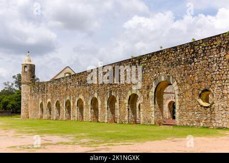 Das ehemalige Kloster von Santiago Apóstol, Cuilapan de Guerrero, Bundesstaat Oaxaca, Mexiko Stockfoto