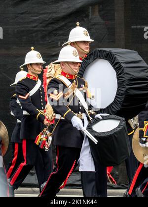 Westminster, London, Großbritannien. 19. September 2022. Beerdigung von Königin Elizabeth II. Kredit: Newspics UK London/Alamy Live Nachrichten Stockfoto