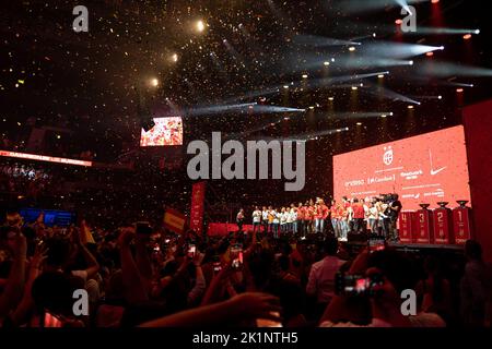 Madrid, Madrid, Spanien. 19. September 2022. Die spanische Basketballnationalmannschaft bei der Titelfeier des Eurobasket 2022 im WiZink Center in Madrid. (Bild: © Oscar Ribas Torres/ZUMA Press Wire) Bild: ZUMA Press, Inc./Alamy Live News Stockfoto