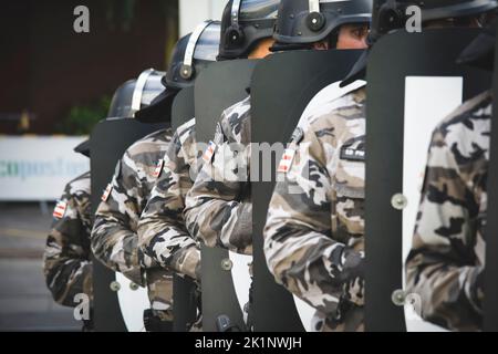 Salvador, Bahia, Brasilien - 7. September 2016: Soldaten der Militärpolizei Spezialeinheiten während einer Militärparade zur Erinnerung an die Unabhängigkeit von Stockfoto