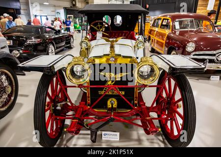 Ein amerikanischer Underslung Scout Roadster aus dem Jahr 1912 auf der Worldwide Auctioneers in Auburn, Indiana, USA. Stockfoto