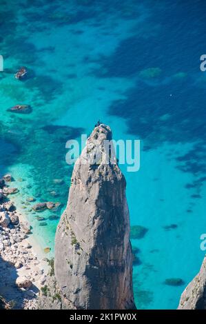 Punta Caroddi, Cala Goloritzè, Aufnahmeort, Blick von der Klippe Punta Salinas, Baunei, Ogliastra, Sardinien, Italien, Europa, Vittorio Brumotti, Guinn Stockfoto