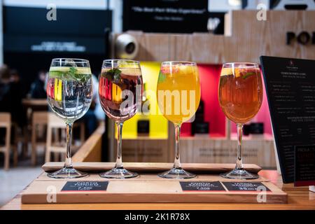 Auszeit Markt, Essen und Trinken in Lissabon, Portugal Stockfoto