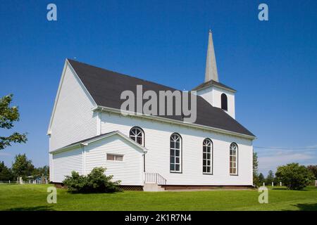 Klassische weiße Klapptafel Kirche in dundas PEI kanada Stockfoto