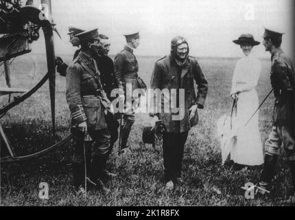 Winston Churchill in Flugausrüstung in Portsmouth.1915 Stockfoto