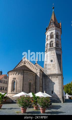 St. John‘s Church (St. Johanniskirche) mit dem Glockenturm, spätromantischer Zeit, Schwäbisch Gmünd, Baden-Württemberg, Deutschland, Europa Stockfoto