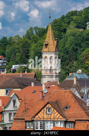 Der Glockenturm der St. John‘s Kirche (St. Johanniskirche), Spätromantik, Schwäbisch Gmünd, Baden-Württemberg, Deutschland, Europa Stockfoto