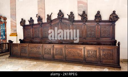 Chorgestühl der Augustinuskirche St. Augustine Lutherische Kirche, Schwäbisch Gmünd, Baden-Württemberg, Deutschland, Europa Stockfoto