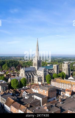 Luftaufnahme der Chichester Cathedral, Großbritannien Stockfoto