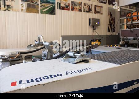 Schweiz, Flughafen Agno-Lugano, Feuerwehr Stockfoto