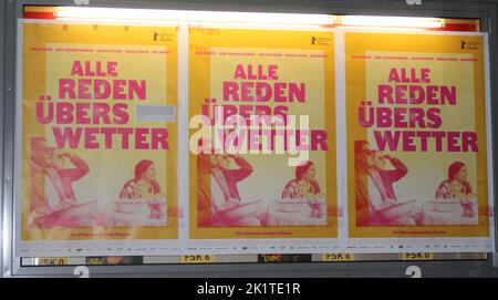 Luise Hauschild, Sandra Hüller und Annika Pinske bei der Leipzig-Premiere: ALLE REDEN ÜBER WETTER im Rahmen der Reihe: „Junges Deutsches Kino“ in d Stockfoto