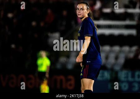 London, Großbritannien. 20. September 2022. Romee Leuchter (7 Ajax) während des UEFA Womens Champions League Round 2-Spiels zwischen Arsenal und Ajax im Meadow Park in London, England. (Liam Asman/SPP) Quelle: SPP Sport Press Photo. /Alamy Live News Stockfoto