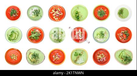 Collage aus roter und grüner Gazpachosuppe in Schüsseln auf weißem Hintergrund, Draufsicht Stockfoto