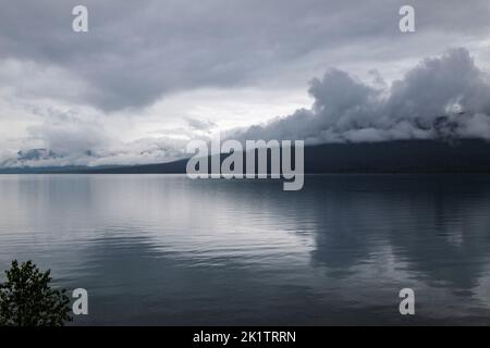 Stürmischer Himmel über Lake McDonald; Glacier National Park; Montana; USA Stockfoto