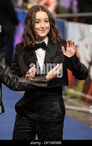 Bella Ramsey nimmt an der britischen Premiere von „Catherine Called Birdy“ auf dem Curzon Mayfair am 20. September 2022 in London, England, Teil. Foto von Gary Mitchell/Alamy Live News Stockfoto