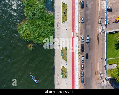 Luftaufnahme der Küste der Stadt Santarèm im Bundesstaat Parà in Brasilien. Schöne Stadt am Ufer des Rio Amazonas Stockfoto