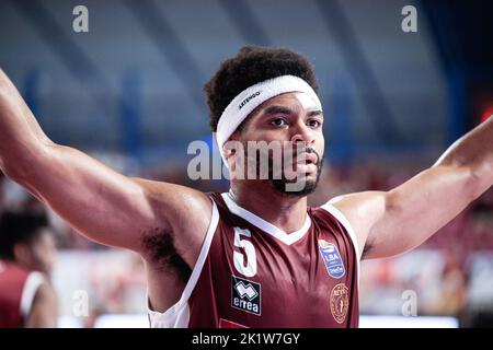 Venedig, Italien. 20. September 2022. Allerik Freeman (Umana Reyer Venezia) während Umana Reyer Venezia gegen Anadolu Efes, Basketball-Testspiel in Venedig, Italien, September 20 2022 Quelle: Independent Photo Agency/Alamy Live News Stockfoto