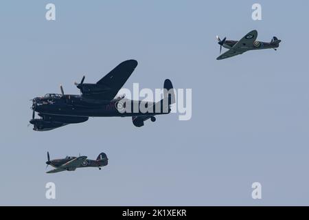 RAF Battle of Britain Memorial Flight wird auf der Blackpool Air Show 2022 gezeigt Stockfoto