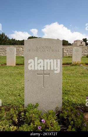 Grab eines unbekannten Soldaten auf dem britischen Kriegsfriedhof am Mount Scopus, Jerusalem. Stockfoto