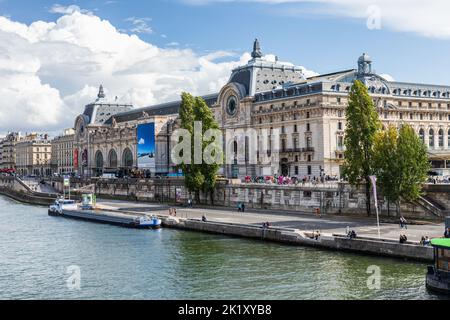 Das Musée d'Orsay ist ein Museum und eine Kunstgalerie am linken seine-Ufer. Paris, Frankreich, Europa Stockfoto