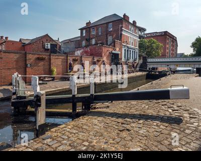 Castle Lock und das Navigation Inn am Nottigham Canal Nottingham Nottinghamshire England Stockfoto