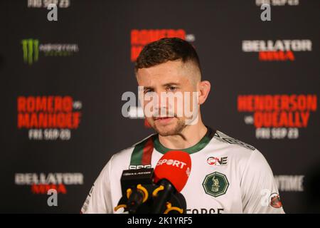 Dublin, Irland. 21. September 2022. BELLATOR Bantamweight, Brian Moore spricht vor dem Wiegen mit den Medien Credit: DC PIX Credit: Dan Cooke/Alamy Live News Stockfoto