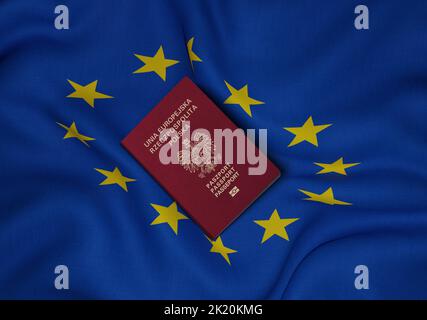 Polen-Pass mit EU-Flagge im Hintergrund, polnischer Pass ist ein internationales Reisedokument, das an Staatsbürger Polens ausgestellt wurde Stockfoto