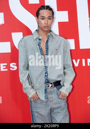 Seoul, Südkorea. 21. September 2022. Der südkoreanische Rapper Sik-K nimmt am 21. September 2022 an einem Fotoanruf zur Eröffnung des Diesel Store in Seoul, Südkorea, Teil. (Foto: Lee Young-ho/Sipa USA) Quelle: SIPA USA/Alamy Live News Stockfoto