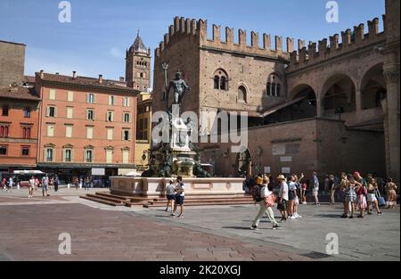 Neptunbrunnen bei Giambologna auf der Piazza del Nettuno in Bologna Italien Stockfoto