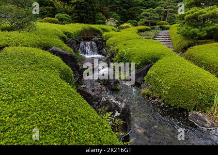 Suirakuen – dieser Garten im traditionellen japanischen Stil spiegelt die Philosophie von Sadanobu Matsudaira wider. Dieser Garten befindet sich in Stockfoto