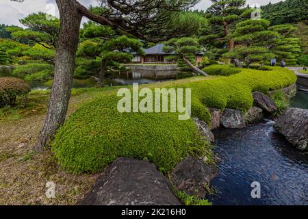 Suirakuen – dieser Garten im traditionellen japanischen Stil spiegelt die Philosophie von Sadanobu Matsudaira wider. Dieser Garten befindet sich in Stockfoto