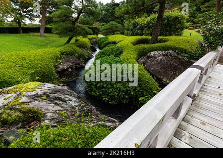 Suirakuen – dieser Garten im traditionellen japanischen Stil spiegelt die Philosophie von Sadanobu Matsudaira wider. Dieser Garten befindet sich in Stockfoto